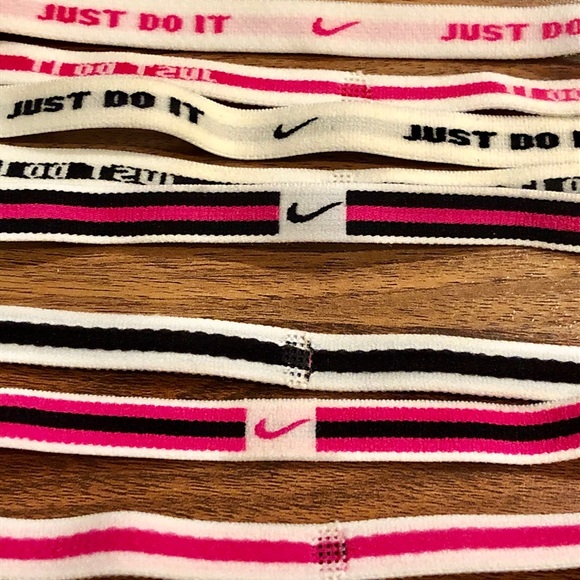 NWOT- Nike elastic headband sets - Picture 4 of 4